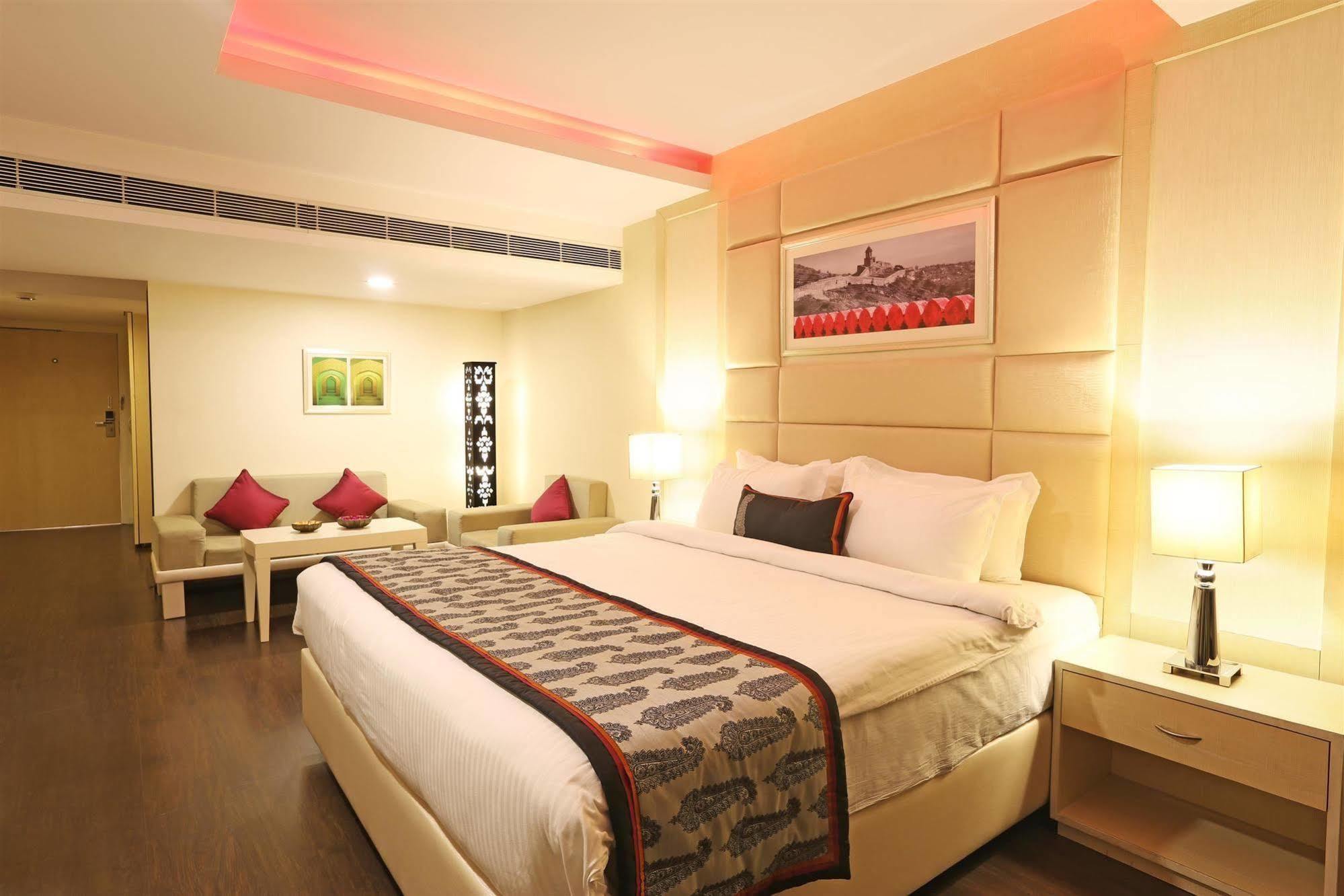 Golden Tulip Jaipur Hotel Luaran gambar